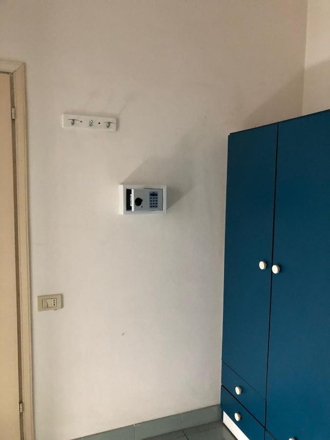 Hotel Mediterraneo リミニ エクステリア 写真